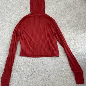 tillys lightweight long sleeve shirt, size xs. never been worn.